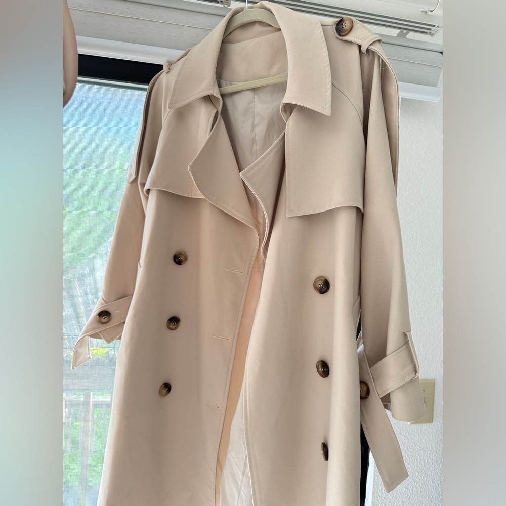 Trench coat